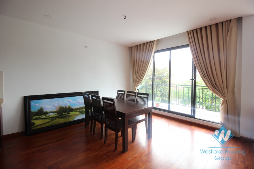 03 bedrooms brandnew apartment for rent in Tay ho area 